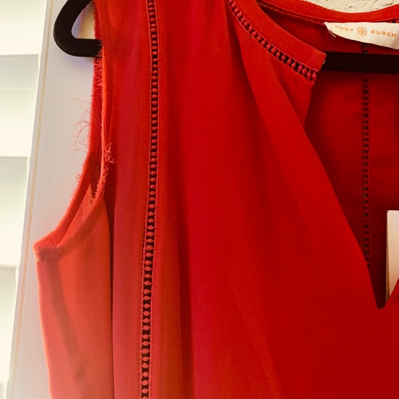 🌹 TORY BURCH TOP 🌹 - Picture 7 of 8